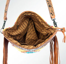 Load image into Gallery viewer, Saddle Blanket Large Tote with Shoulder Strap - Mustard
