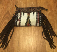 Load image into Gallery viewer, Saddle Blanket Clutch (Medium) - White
